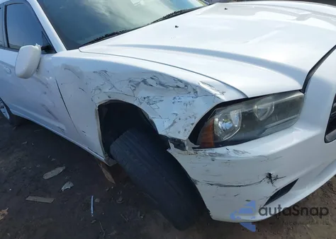 2013 Dodge Charger Se z USA, uszkodzony, nr VIN 2C3CDXBG1DH628417